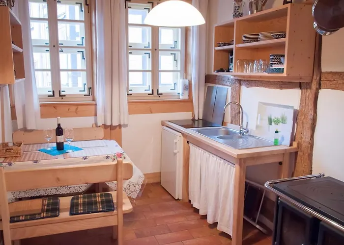 Direkt Am Kleinsten Haus In